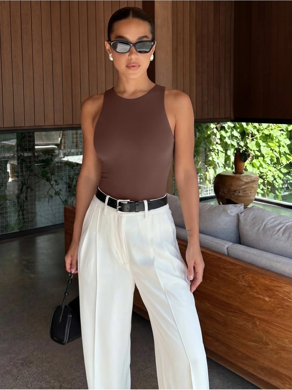 Reoria Sleeveless Racer Back Halter Neck Bodysuit Size L Brown Layer Fall Basic